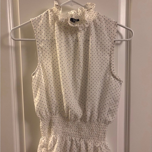 Bebe pencil skirt and Fashion Nova polka dot blouse and denim cropped jacket. - Picture 3 of 3